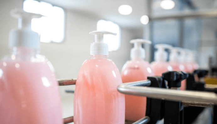 Teste de contaminação bacteriana em sabonetes líquidos